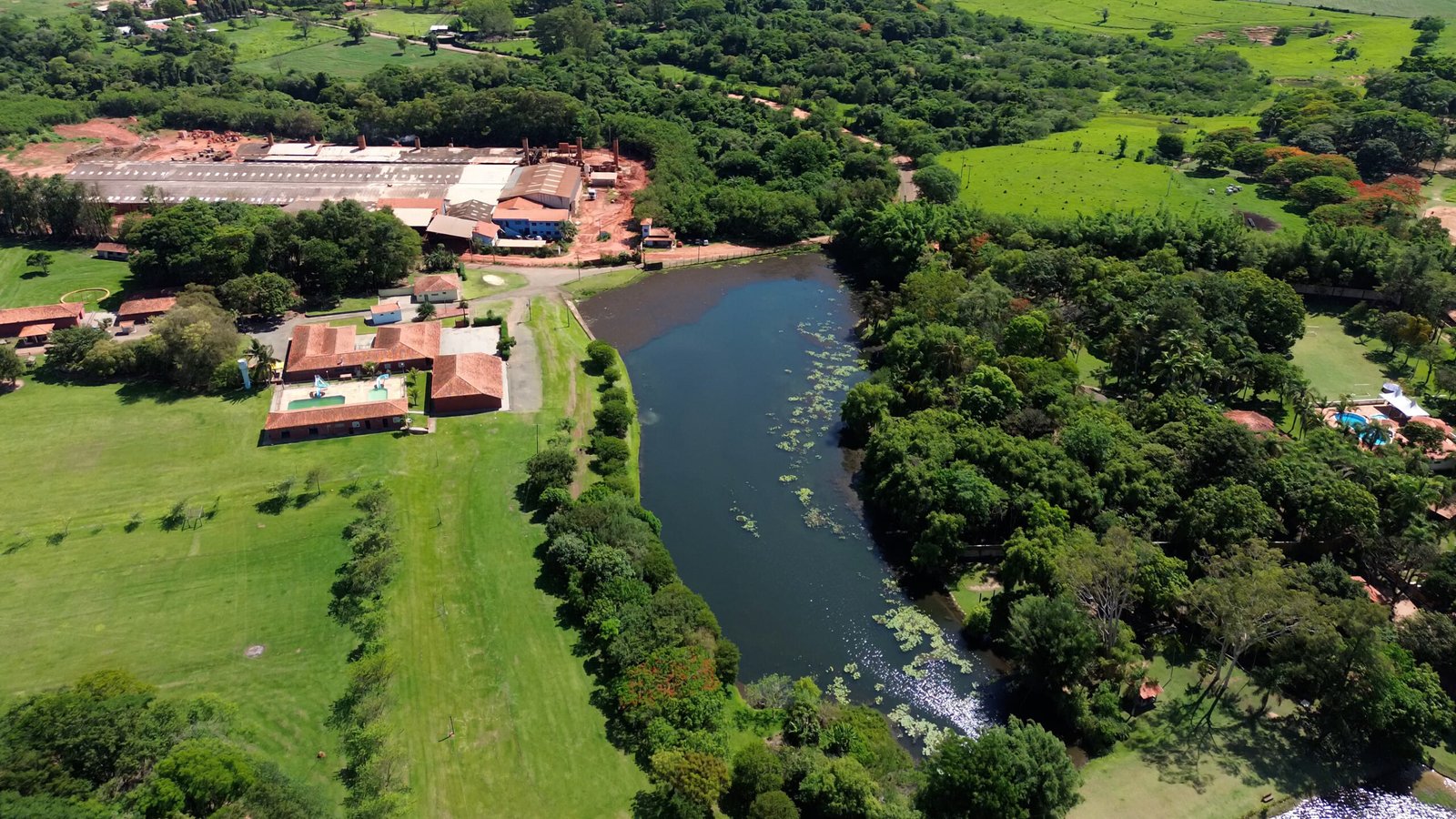 Sítio de 7 alqueires à venda em Tatui-SP.