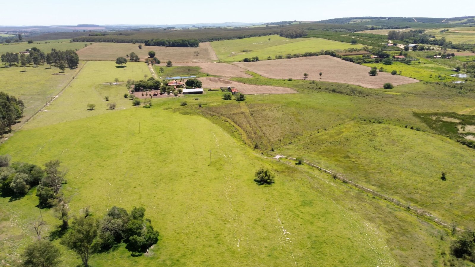 Sítio de 32,7 alqueires a venda em Tatuí-SP.