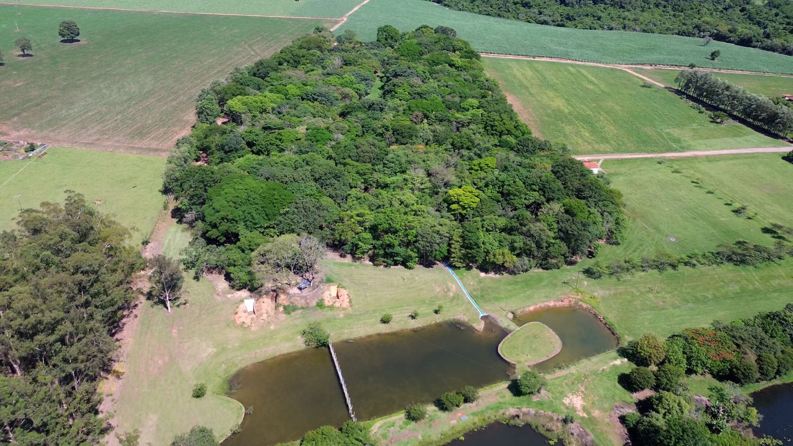 Sítio de 7 alqueires à venda em Tatui-SP.