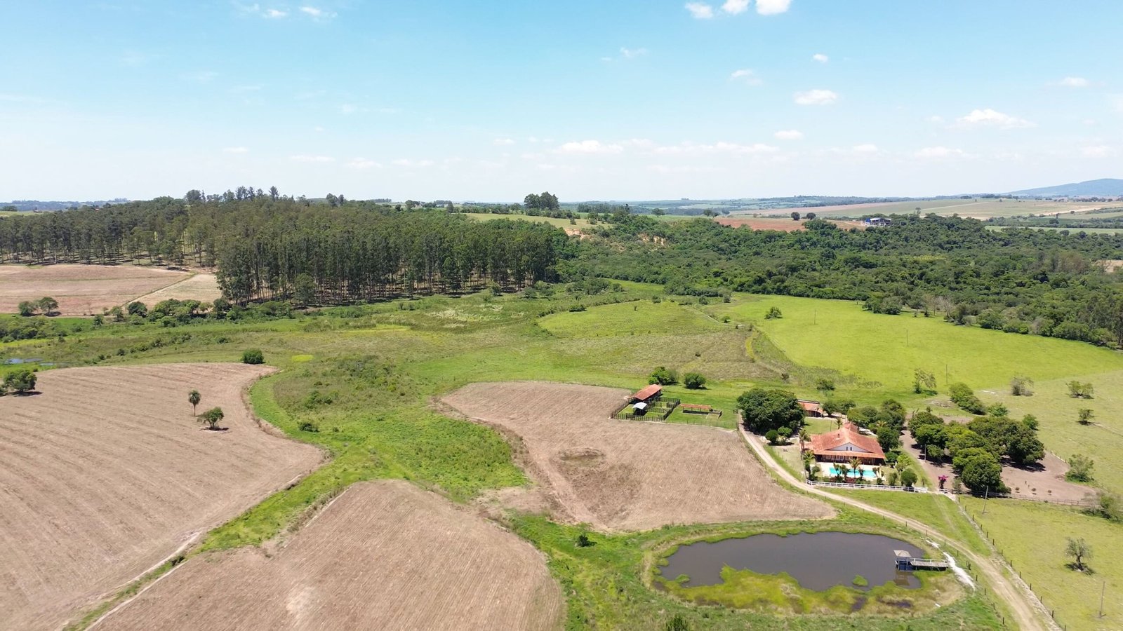Sítio de 32,7 alqueires a venda em Tatuí-SP.