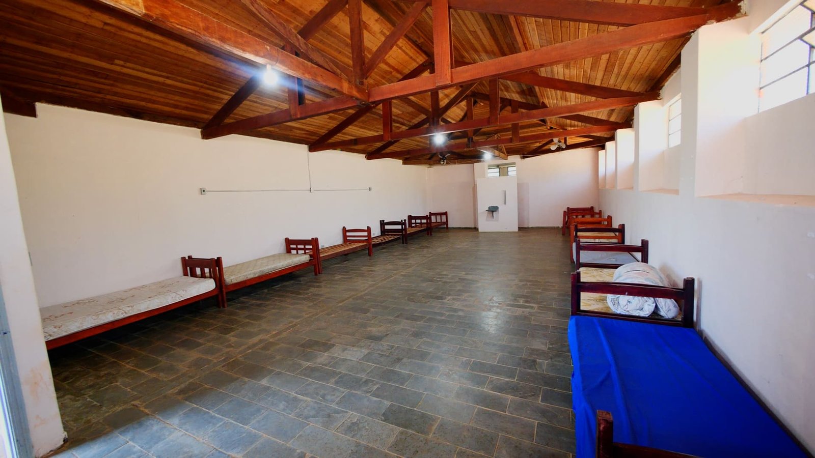 Sítio de 7 alqueires à venda em Tatui-SP.