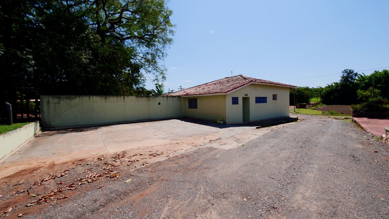 Sítio de 7 alqueires à venda em Tatui-SP.