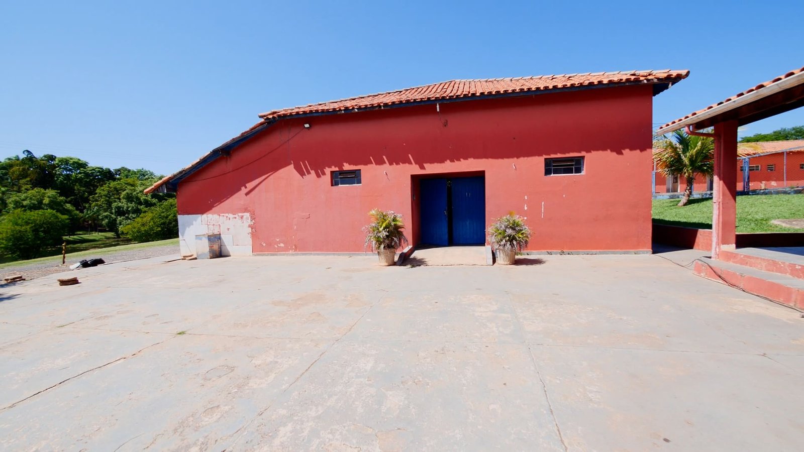 Sítio de 7 alqueires à venda em Tatui-SP.