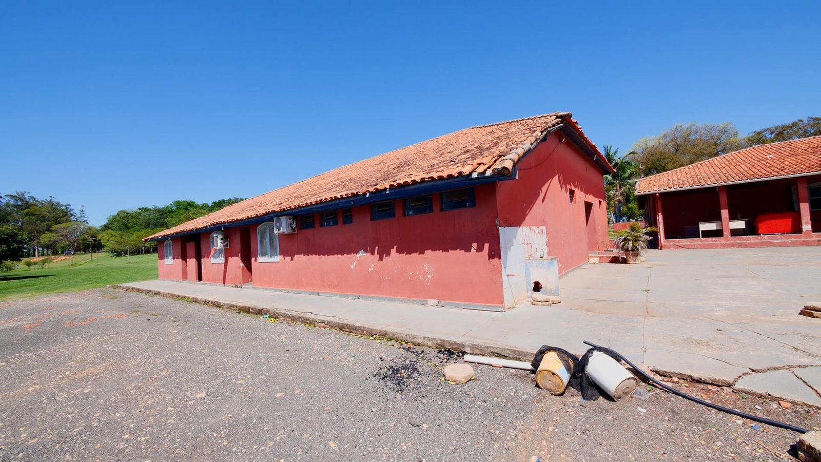 Sítio de 7 alqueires à venda em Tatui-SP.