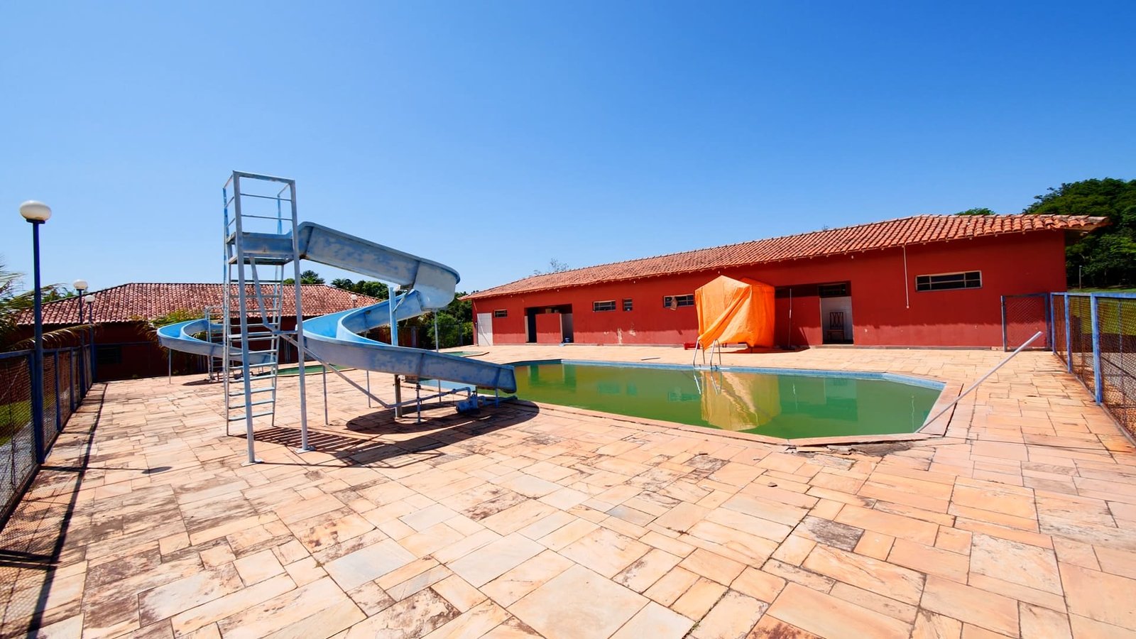 Sítio de 7 alqueires à venda em Tatui-SP.