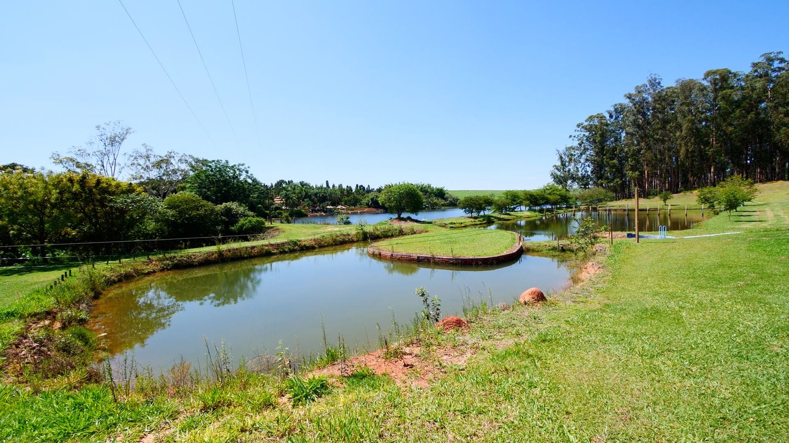 Sítio de 7 alqueires à venda em Tatui-SP.