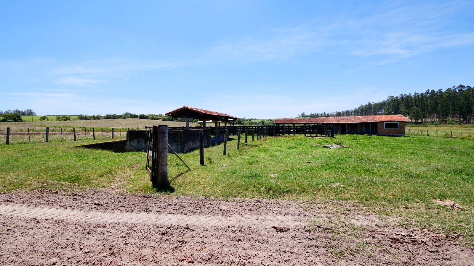 Sítio de 32,7 alqueires a venda em Tatuí-SP.