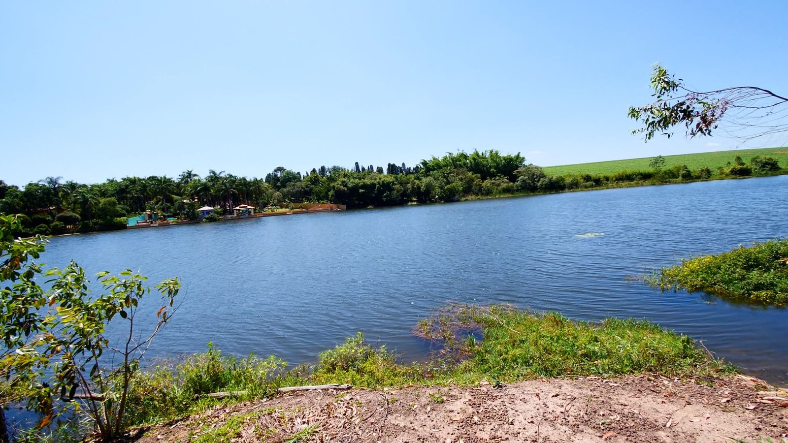 Sítio de 7 alqueires à venda em Tatui-SP.
