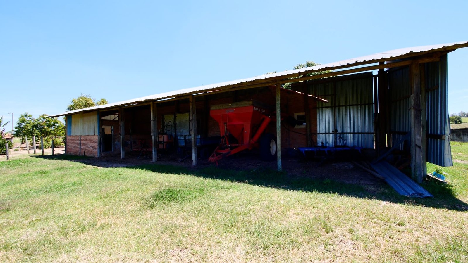 Sítio de 32,7 alqueires a venda em Tatuí-SP.