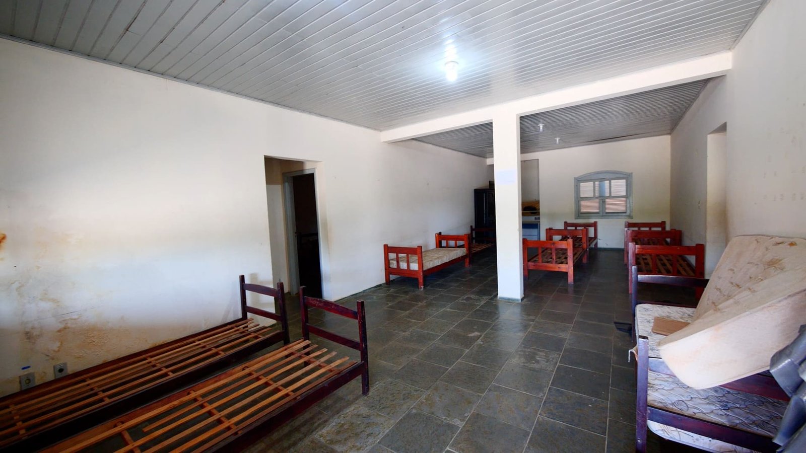 Sítio de 7 alqueires à venda em Tatui-SP.