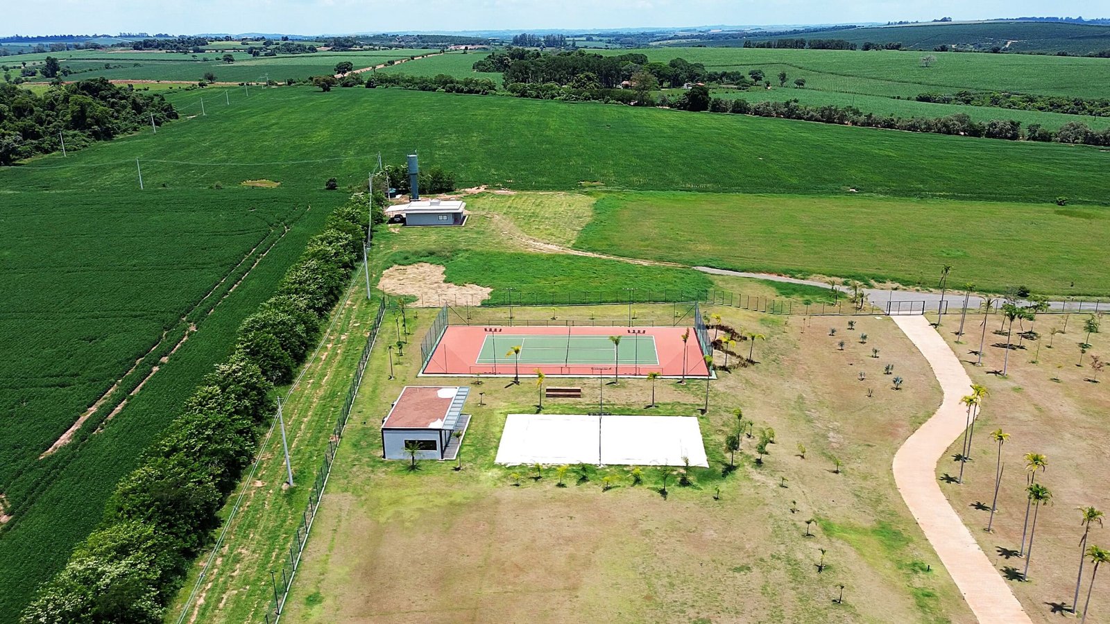 Haras de 39 alqueires à venda em Tatui-SP