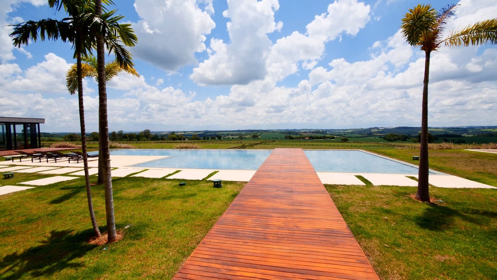 Haras de 39 alqueires à venda em Tatui-SP