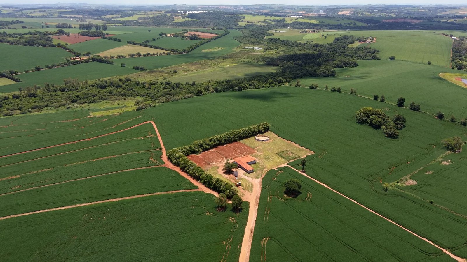 Haras de 39 alqueires à venda em Tatui-SP