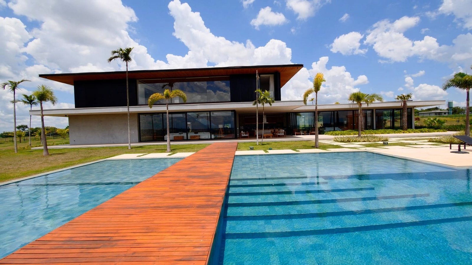 Haras de 39 alqueires à venda em Tatui-SP