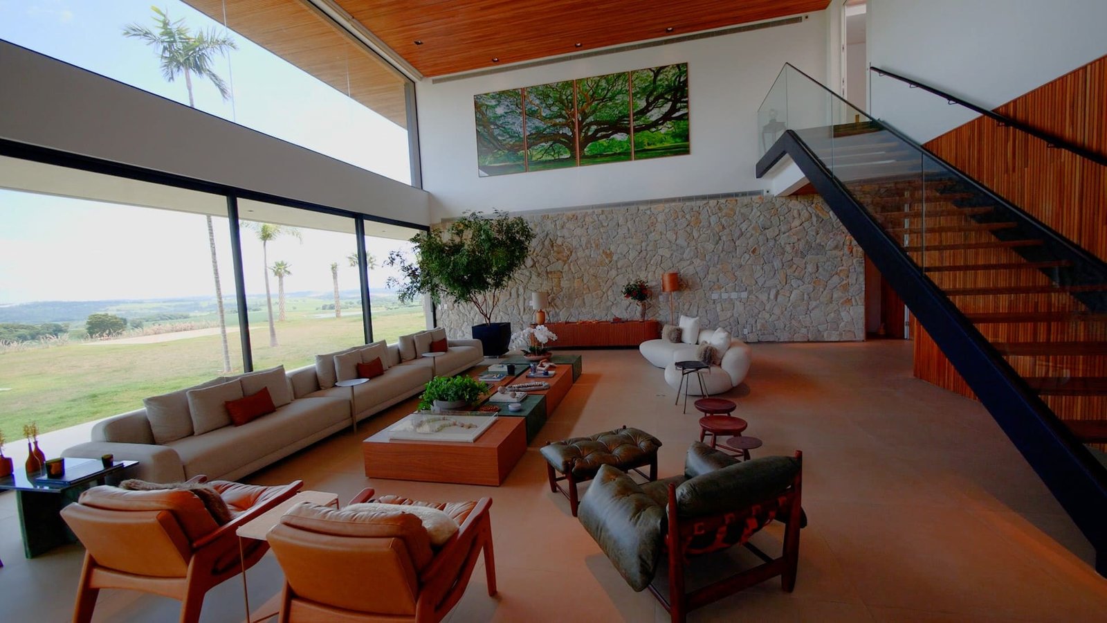 Haras de 39 alqueires à venda em Tatui-SP