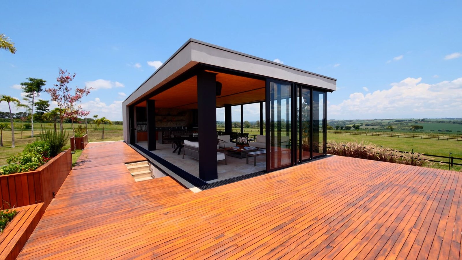 Haras de 39 alqueires à venda em Tatui-SP