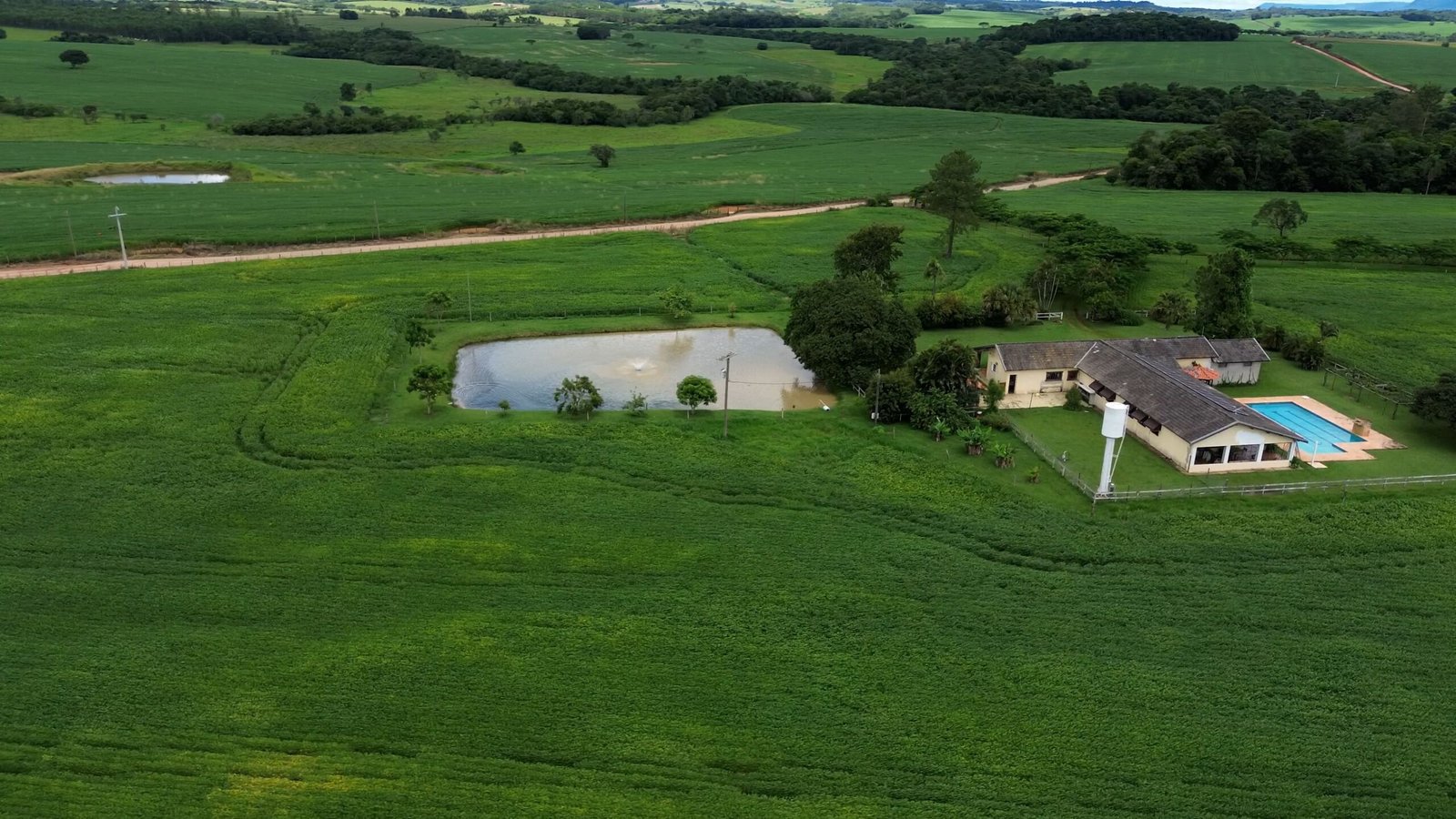 Sítio de 5.2 alqueires em Quadra-SP.