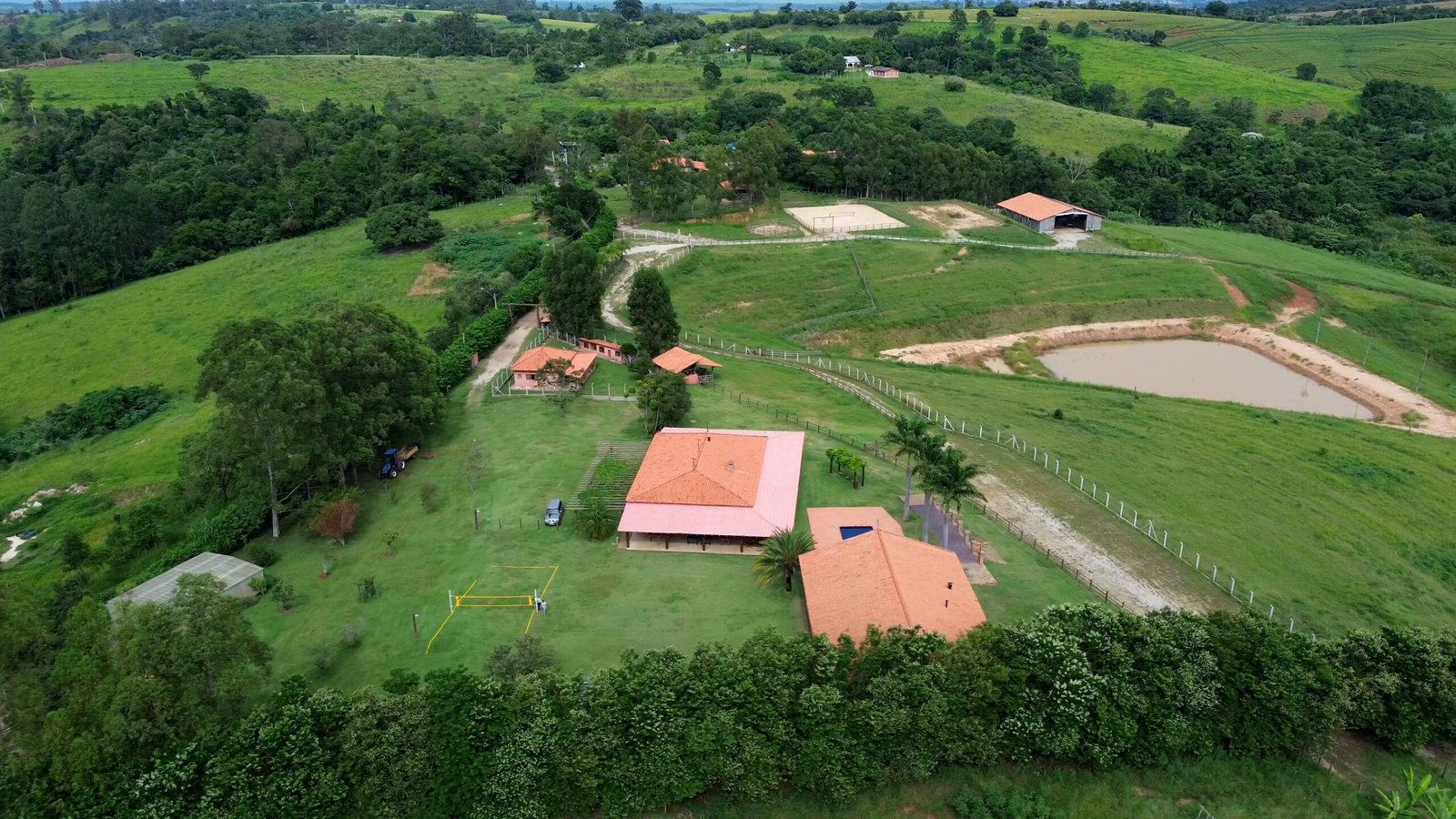 Sítio de 4 alqueires á venda em Araçoiaba da Serra-SP.