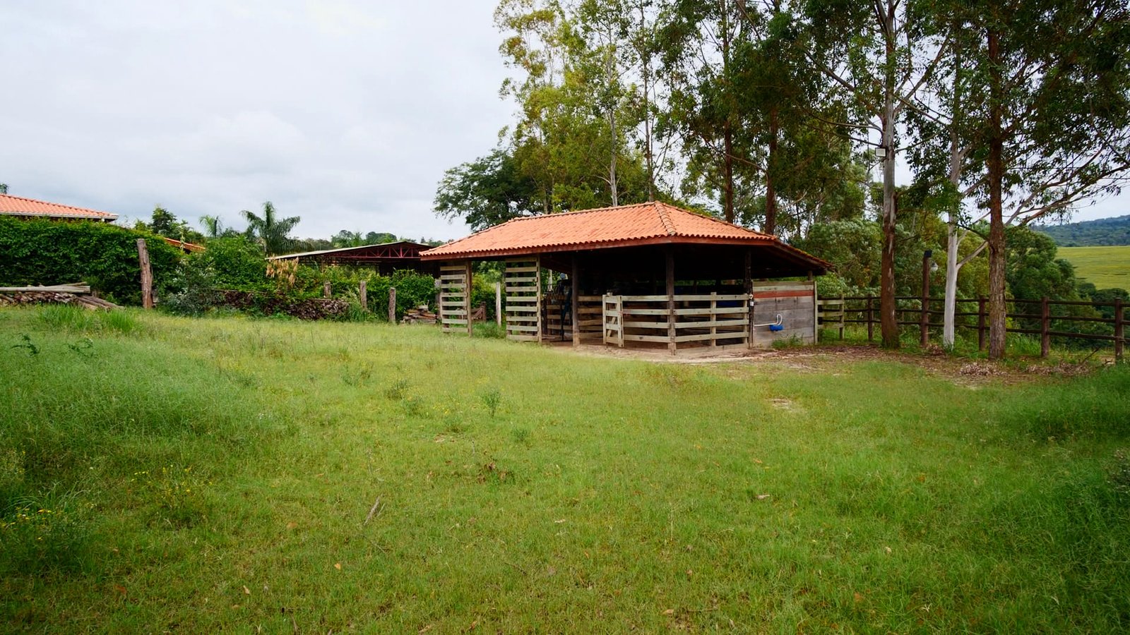 Sítio de 4 alqueires á venda em Araçoiaba da Serra-SP.