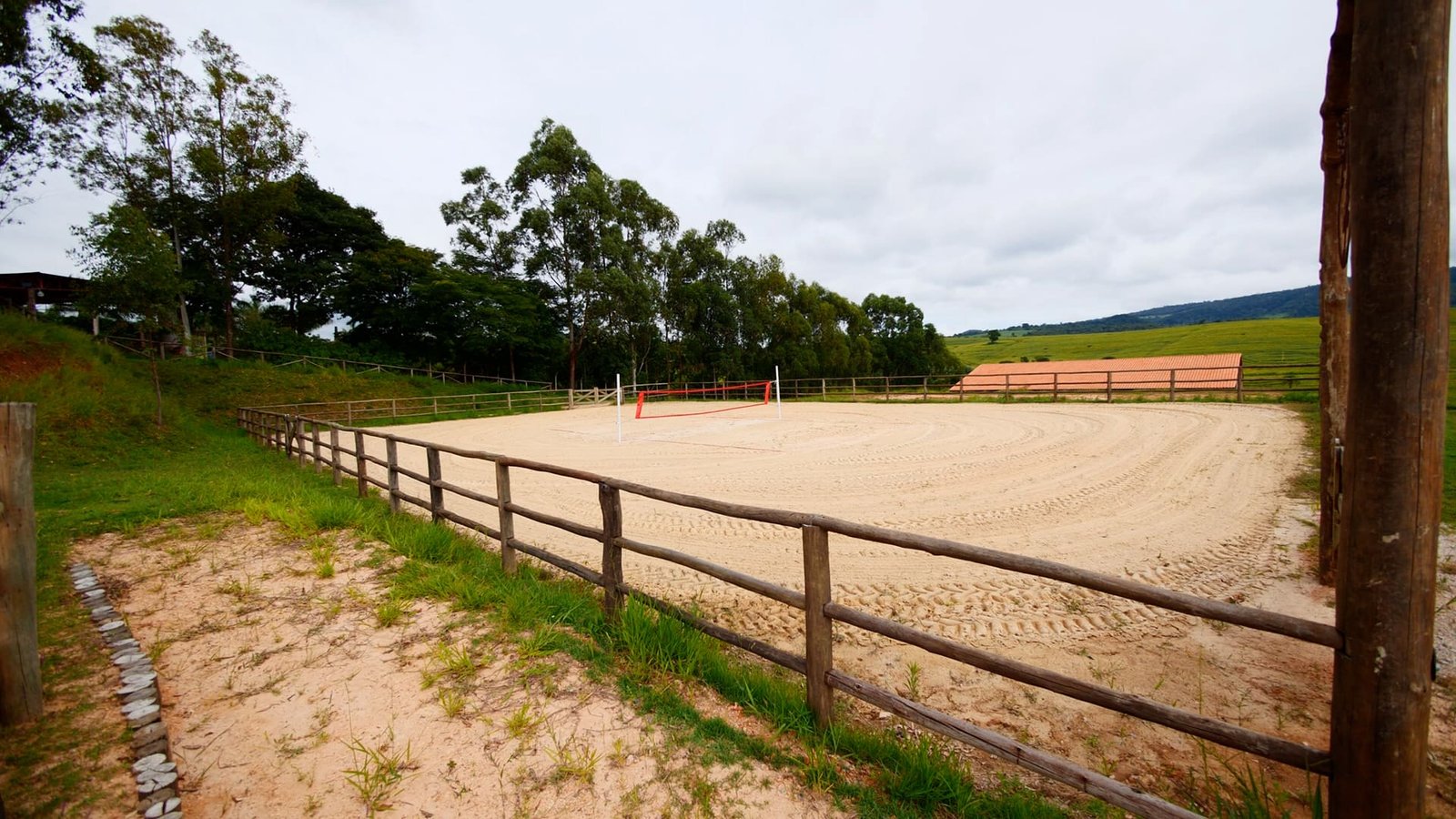Sítio de 4 alqueires á venda em Araçoiaba da Serra-SP.