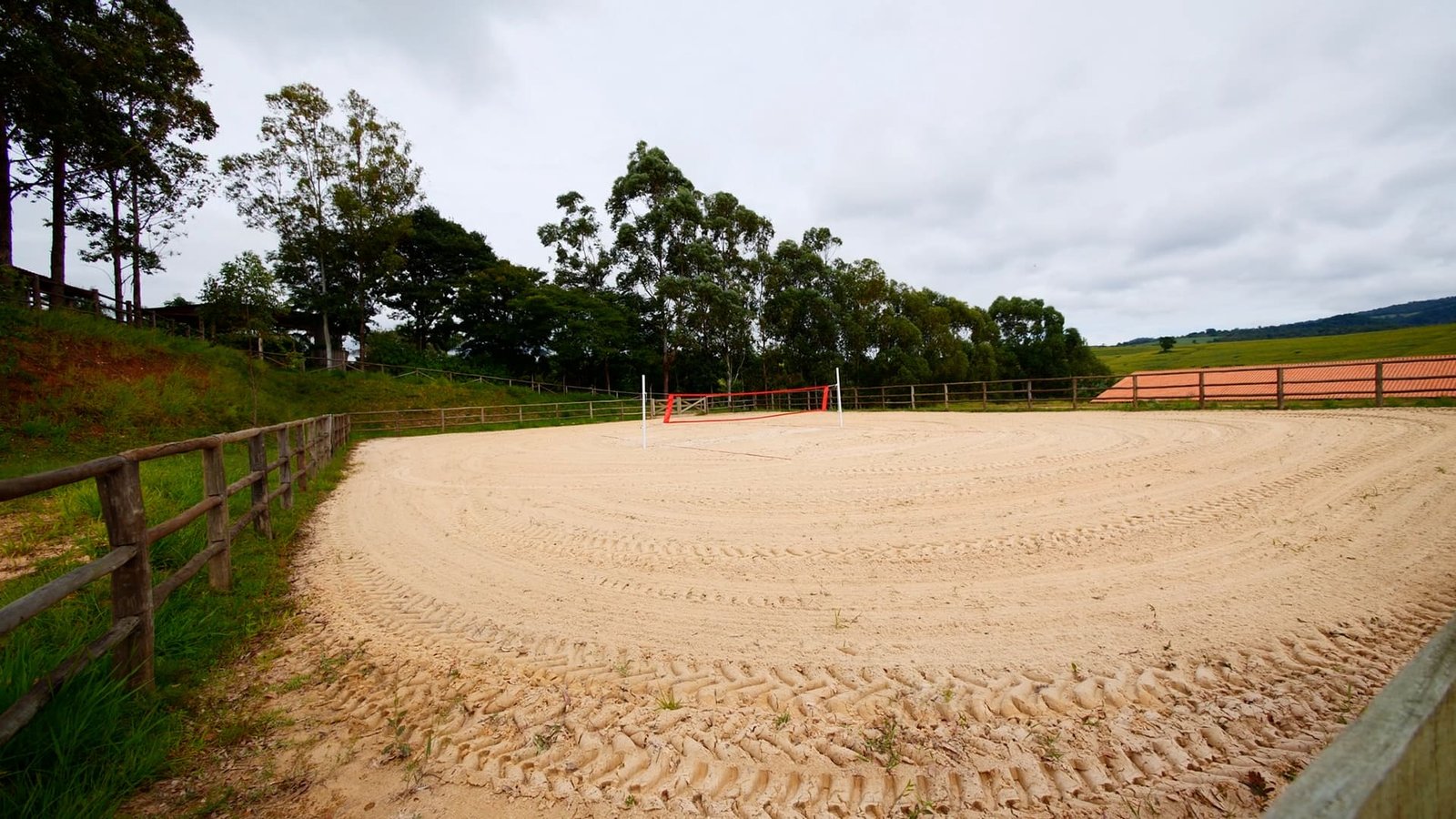 Sítio de 4 alqueires á venda em Araçoiaba da Serra-SP.