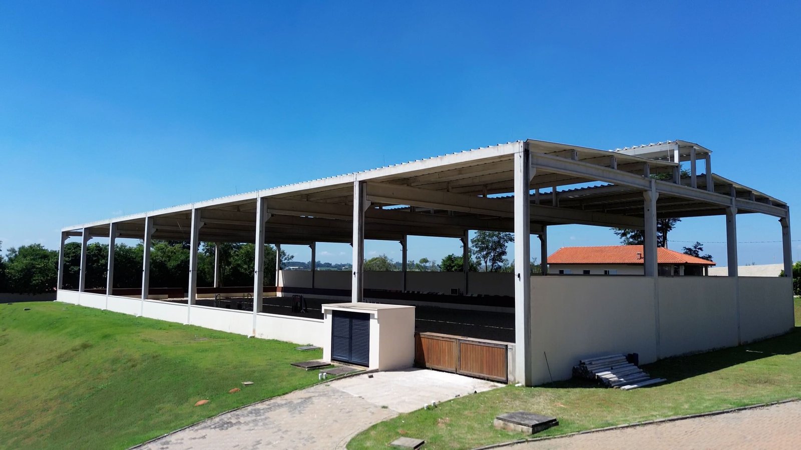 Haras de Alto Padrão à venda em Porto Feliz – Condomínio Rural.