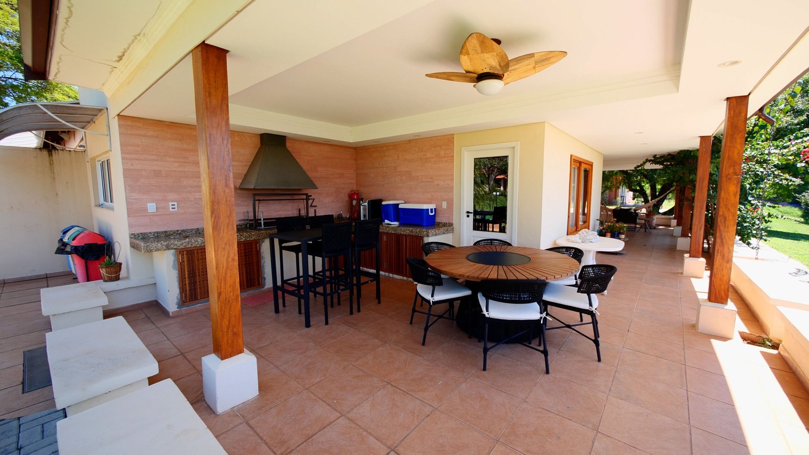 Haras de Alto Padrão à venda em Porto Feliz – Condomínio Rural.