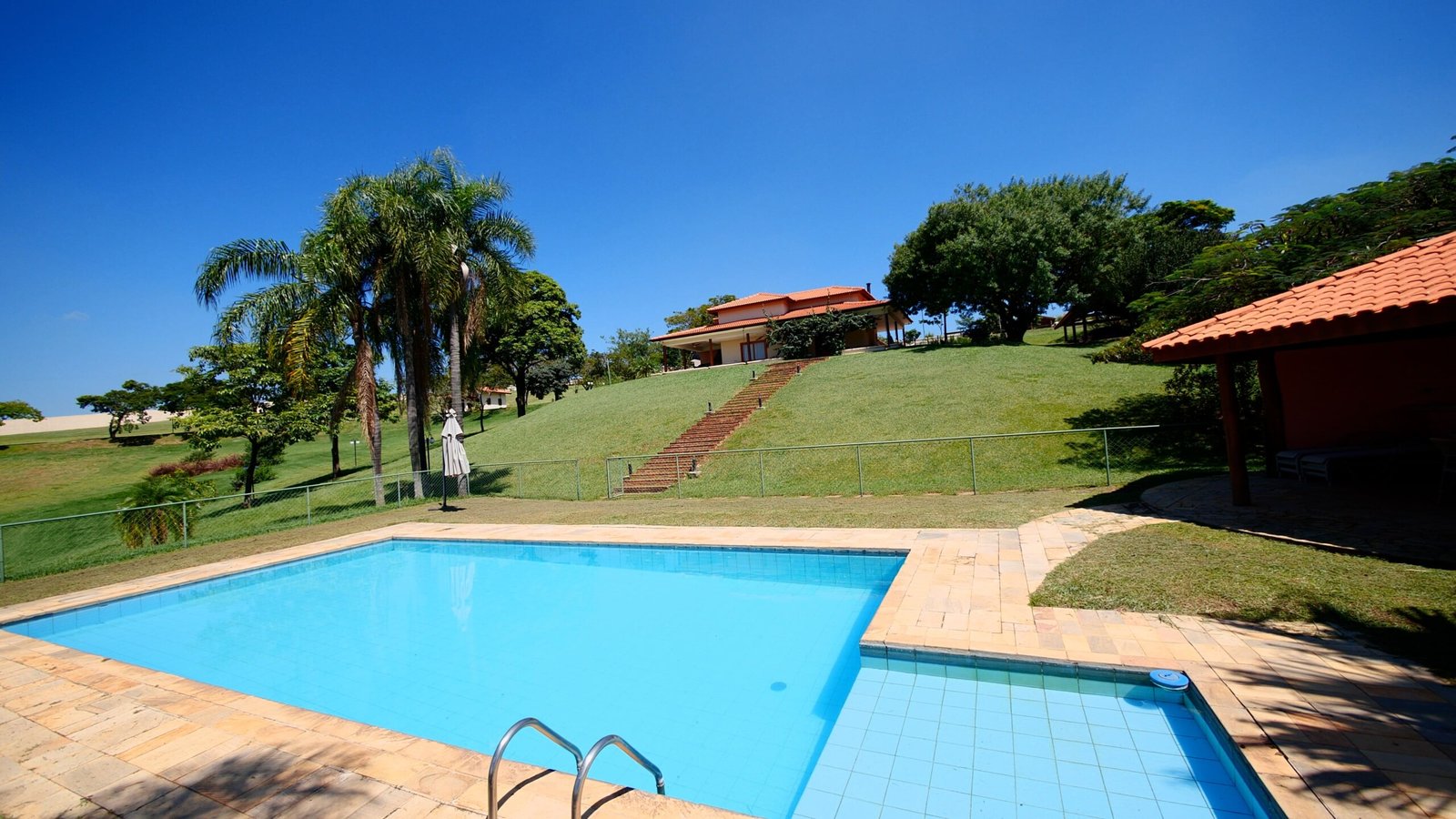 Haras de Alto Padrão à venda em Porto Feliz – Condomínio Rural.