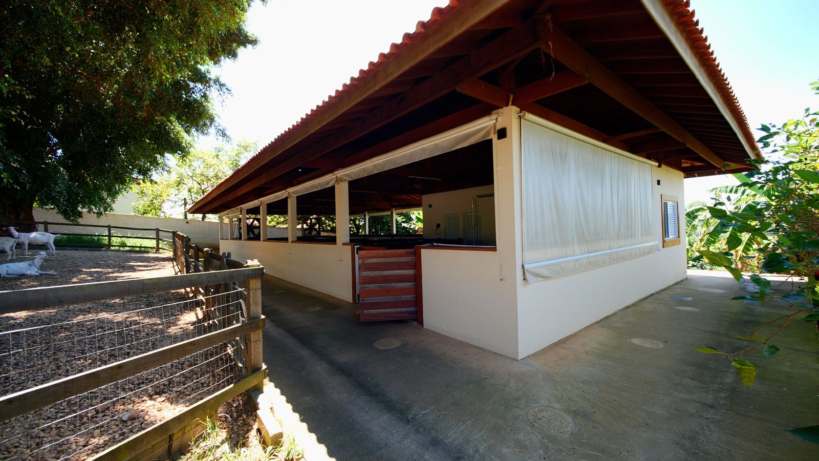 Haras de Alto Padrão à venda em Porto Feliz – Condomínio Rural.
