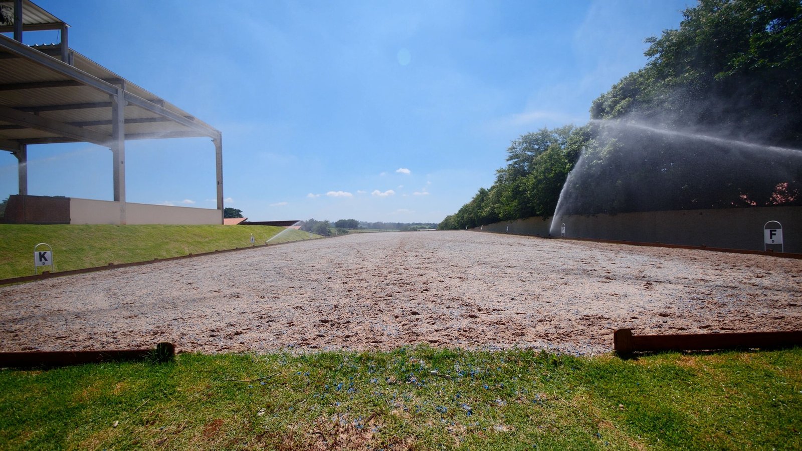 Haras de Alto Padrão à venda em Porto Feliz – Condomínio Rural.