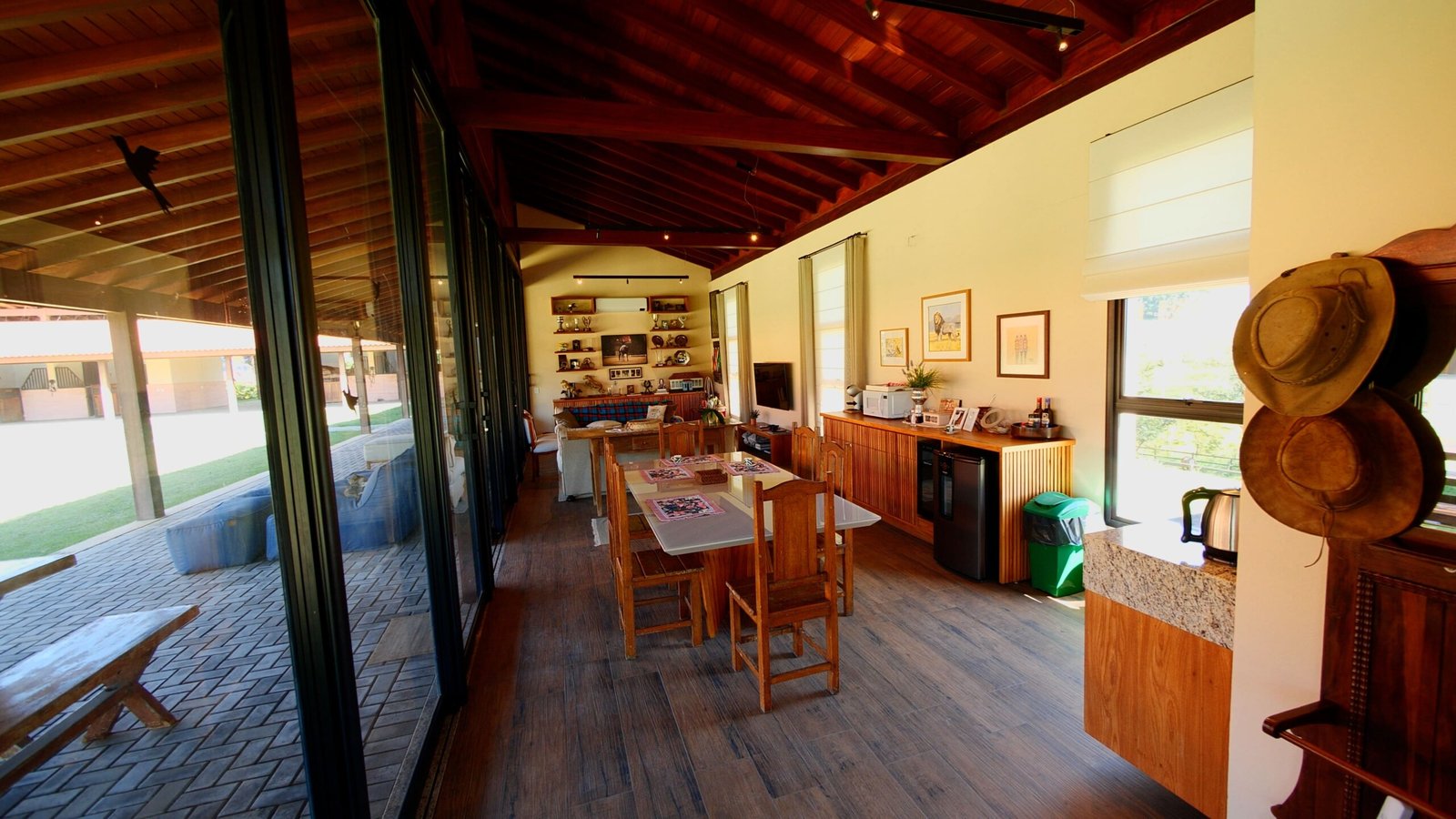 Haras de Alto Padrão à venda em Porto Feliz – Condomínio Rural.