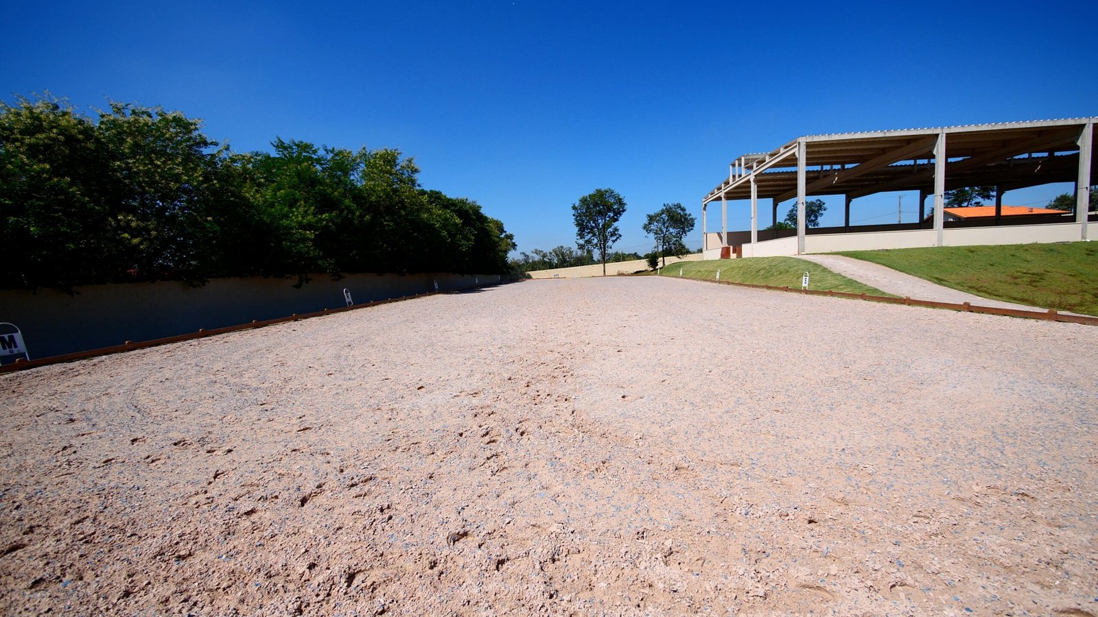 Haras de Alto Padrão à venda em Porto Feliz – Condomínio Rural.