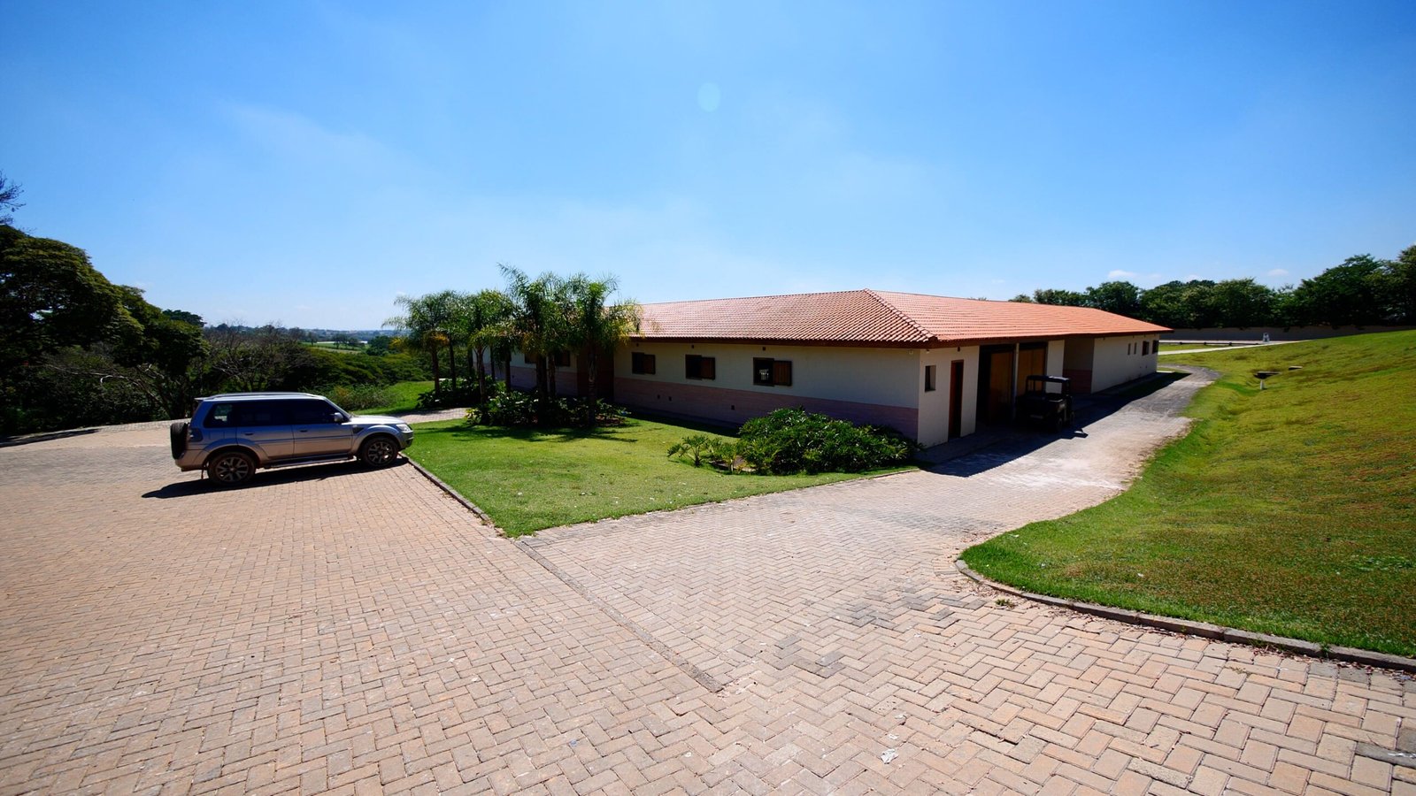 Haras de Alto Padrão à venda em Porto Feliz – Condomínio Rural.