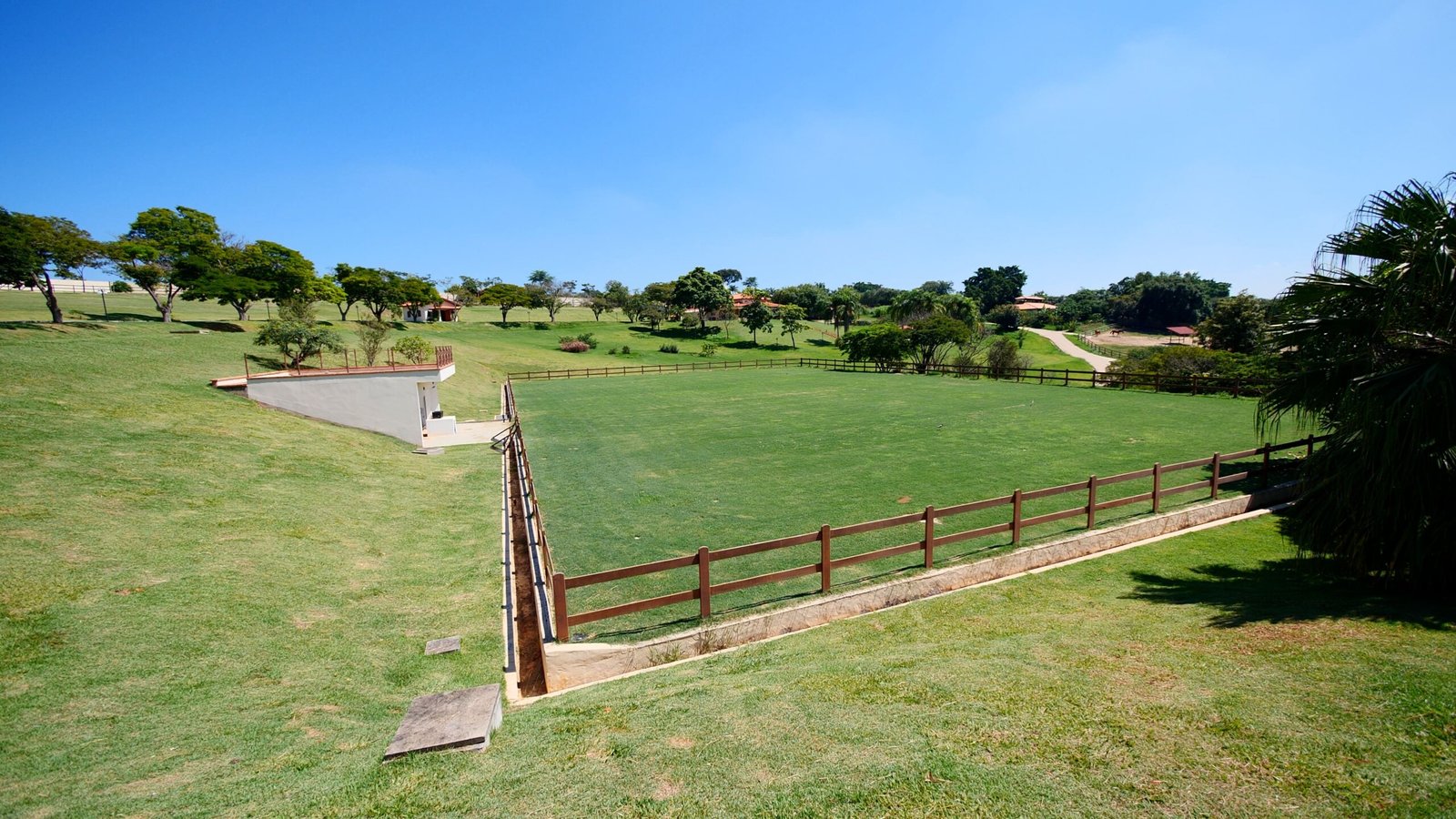 Haras de Alto Padrão à venda em Porto Feliz – Condomínio Rural.