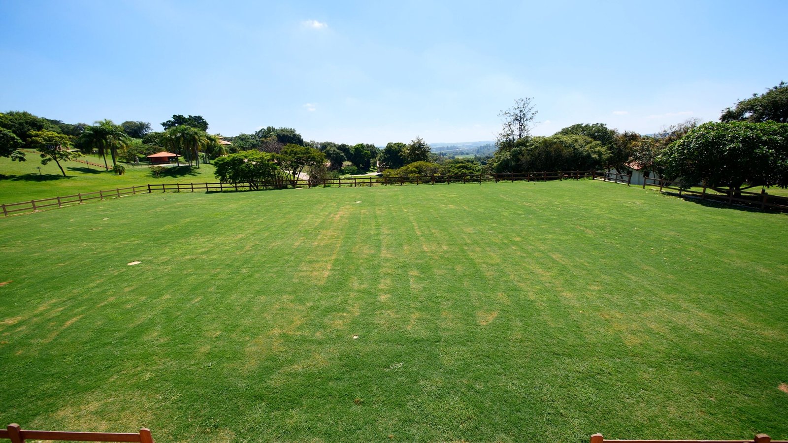 Haras de Alto Padrão à venda em Porto Feliz – Condomínio Rural.