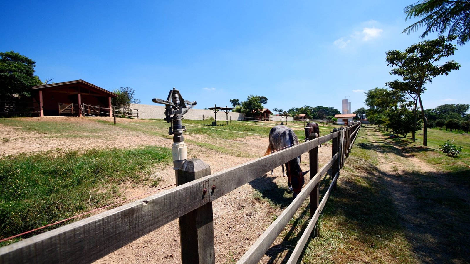 Haras de Alto Padrão à venda em Porto Feliz – Condomínio Rural.