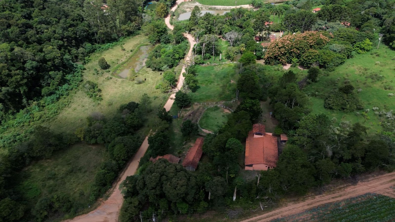 Sítio de 100.000 m2 à venda em Piedade-SP.