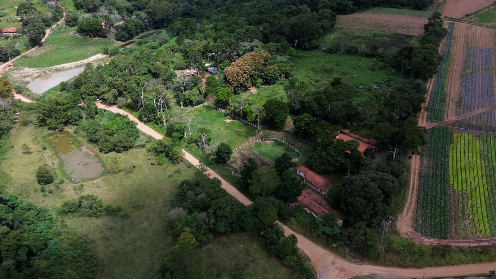 Sítio de 100.000 m2 à venda em Piedade-SP.