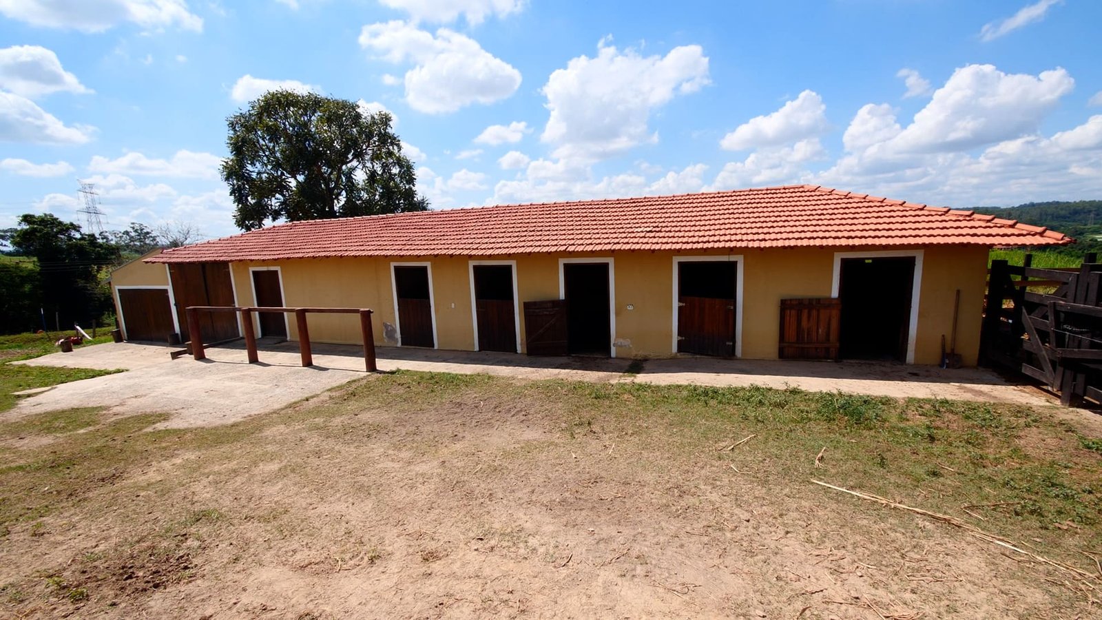 Haras de 2 alqueires à venda em Salto/SP