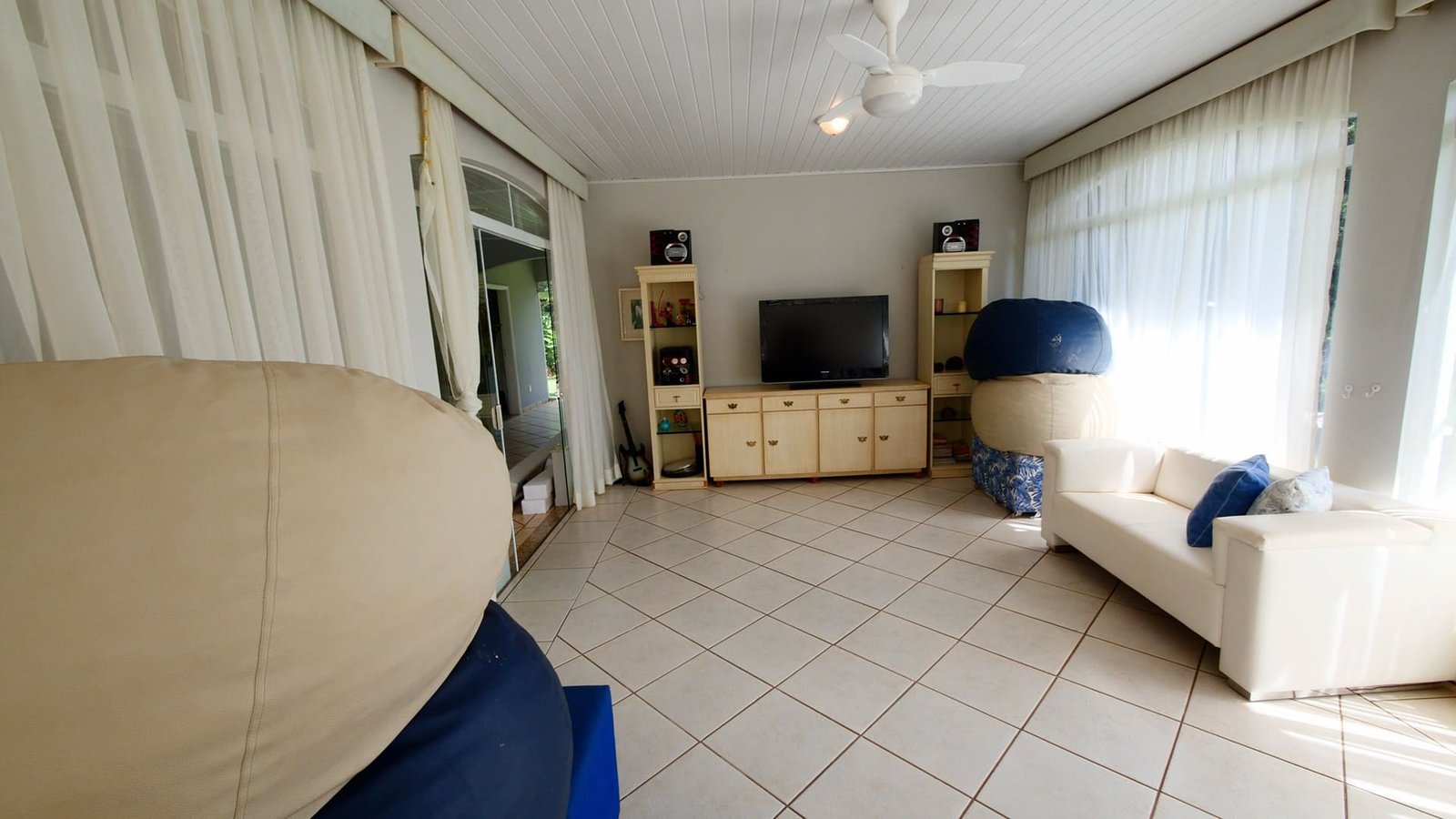 Sítio de 16 alqueires à venda em Quadra-SP.