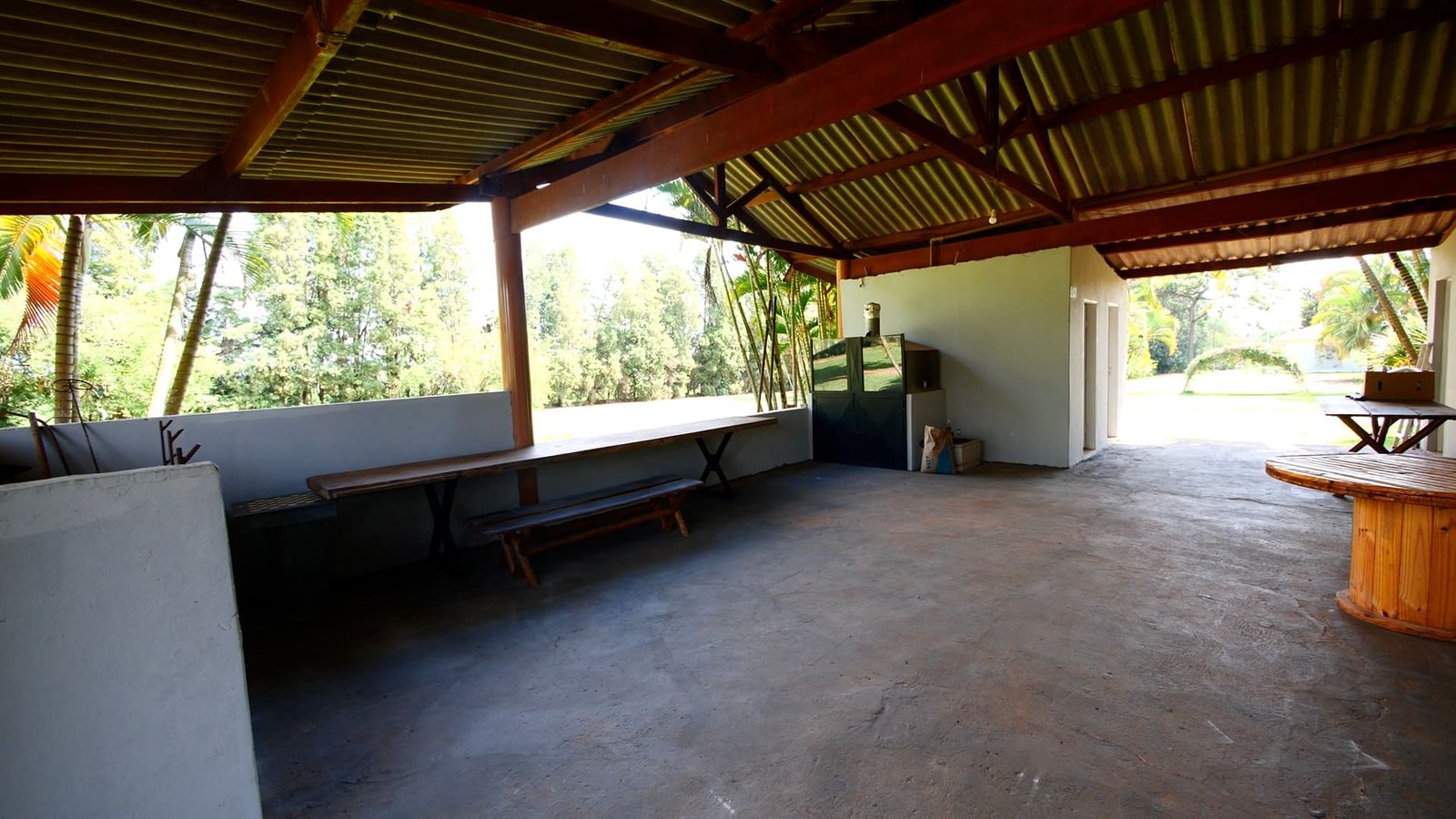 Sítio de 16 alqueires à venda em Quadra-SP.