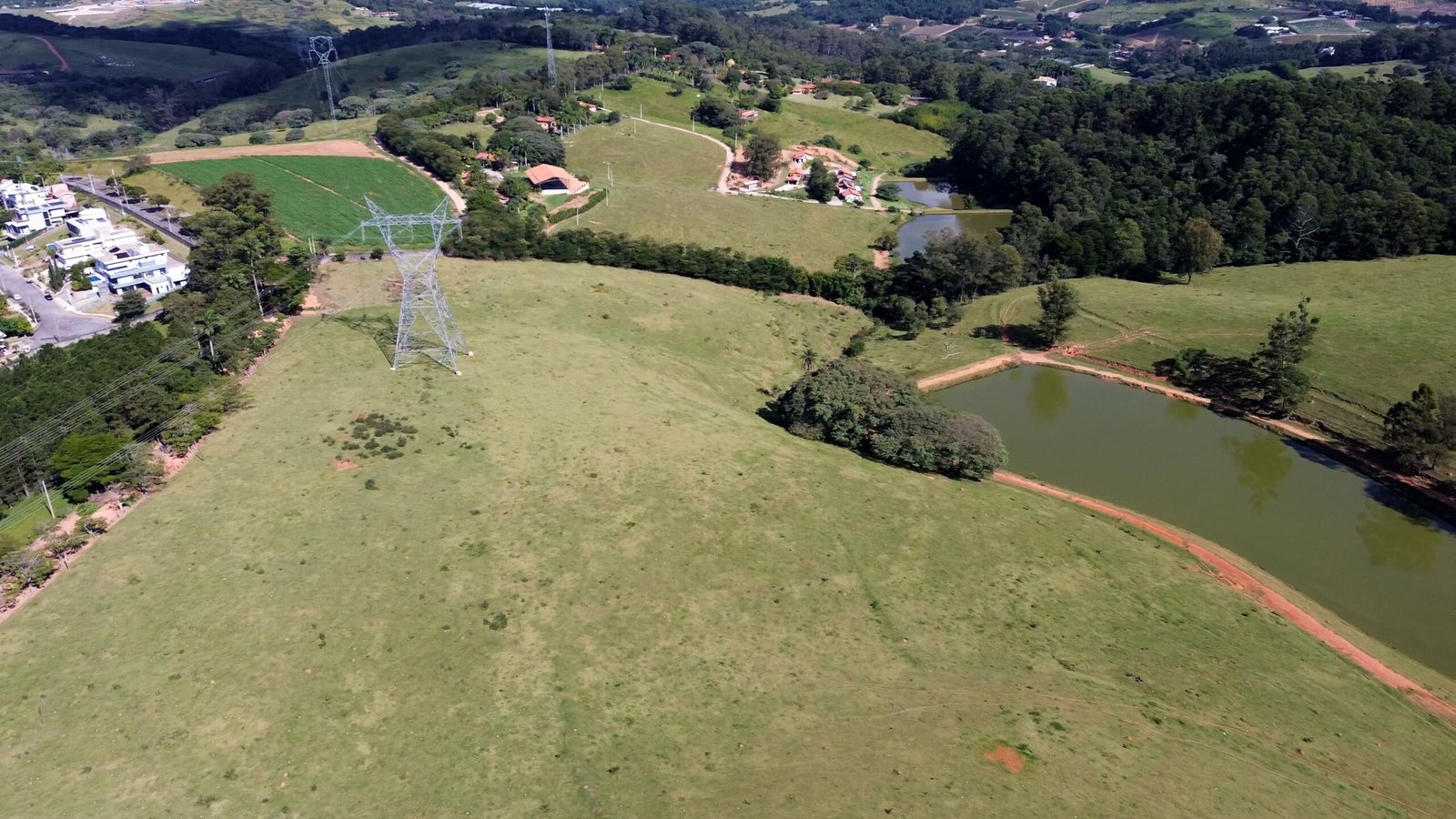 Fazenda histórica à venda em Itatiba-SP.