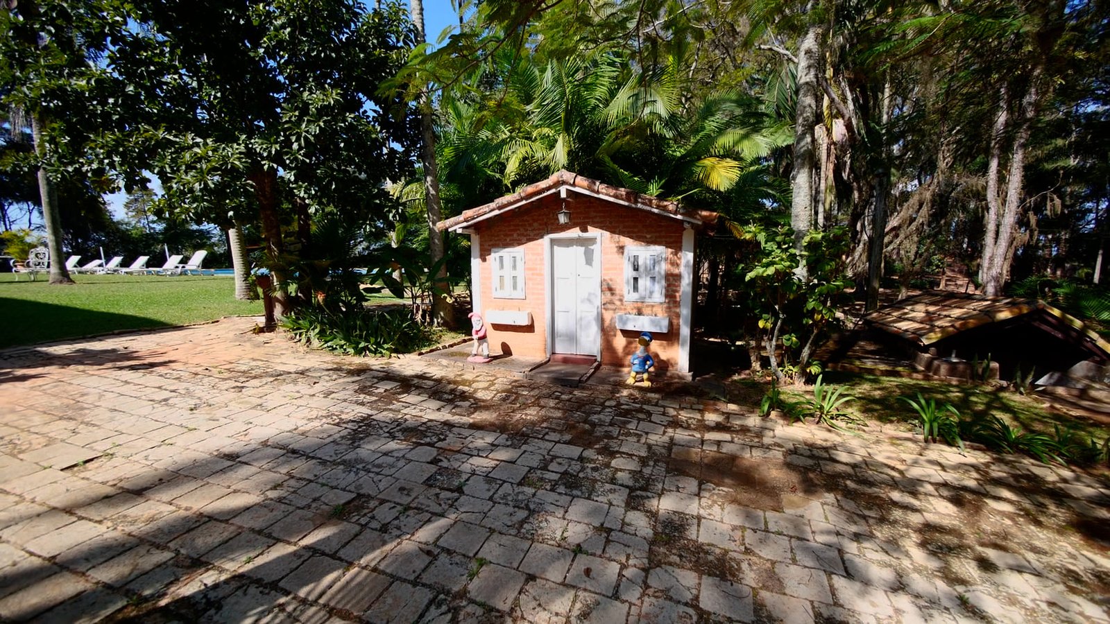 Fazenda histórica à venda em Itatiba-SP.