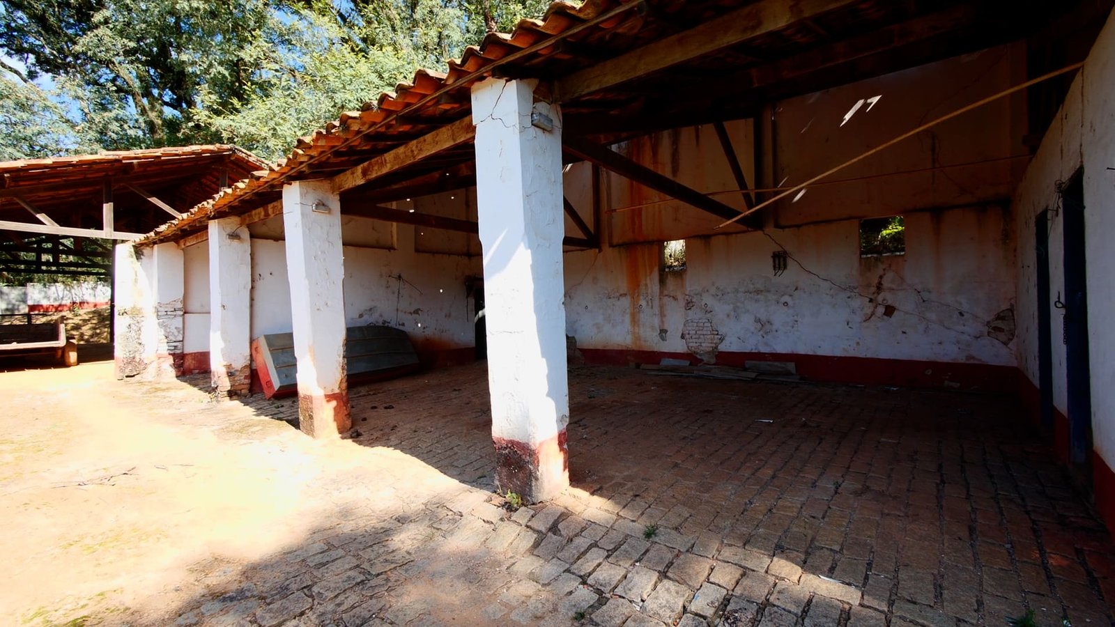 Fazenda histórica à venda em Itatiba-SP.