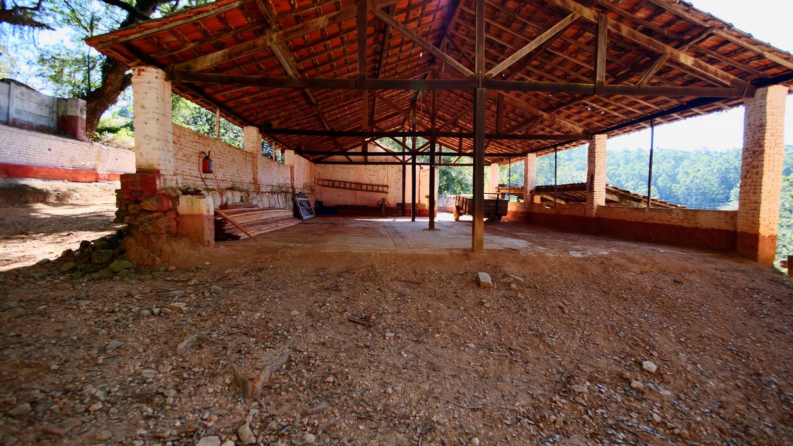 Fazenda histórica à venda em Itatiba-SP.
