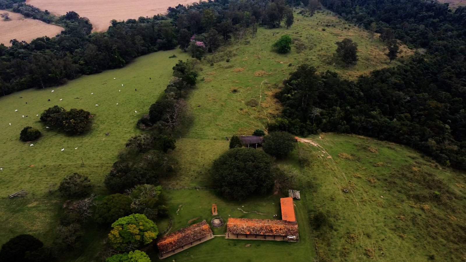 Fazenda de 213 hectares com casa centenária na região de Porto feliz-SP